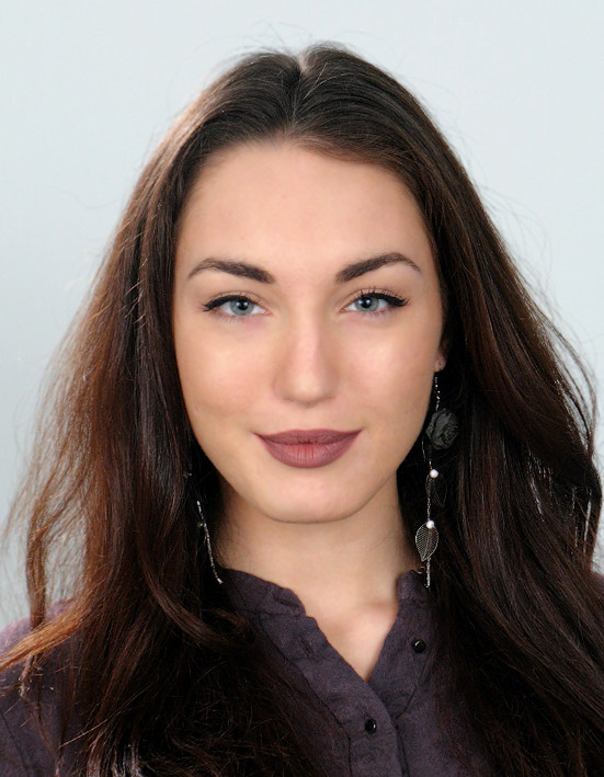 Ева Данева - Психотерапевт